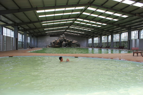 Bể bơi khoáng nóng - Công Ty TNHH Sông Thao